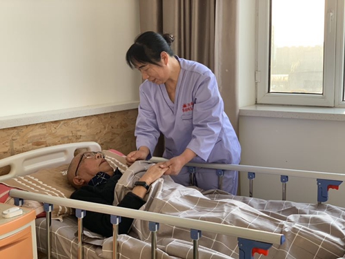 069A7671444A8617D2E4B3F698F3359F