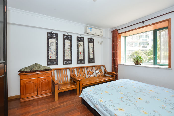 201707300113143637_700_467