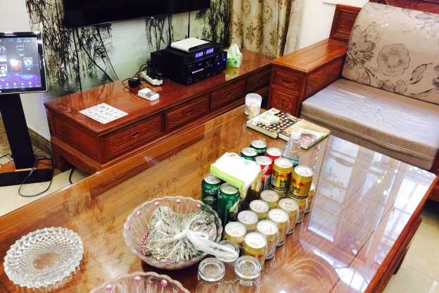 C.PN1HzHct4ii9mnEHHi624