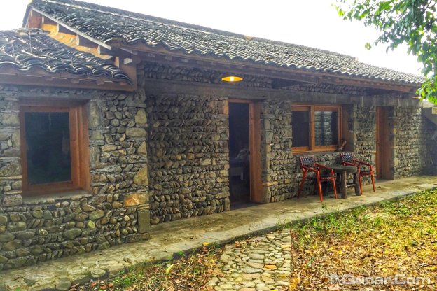 JhS1_tMXjEXw-yIDJi624