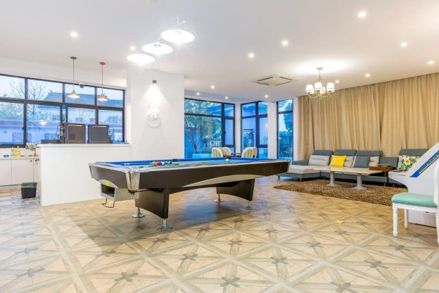 C.hcxIk257JdxhCeOv6i624